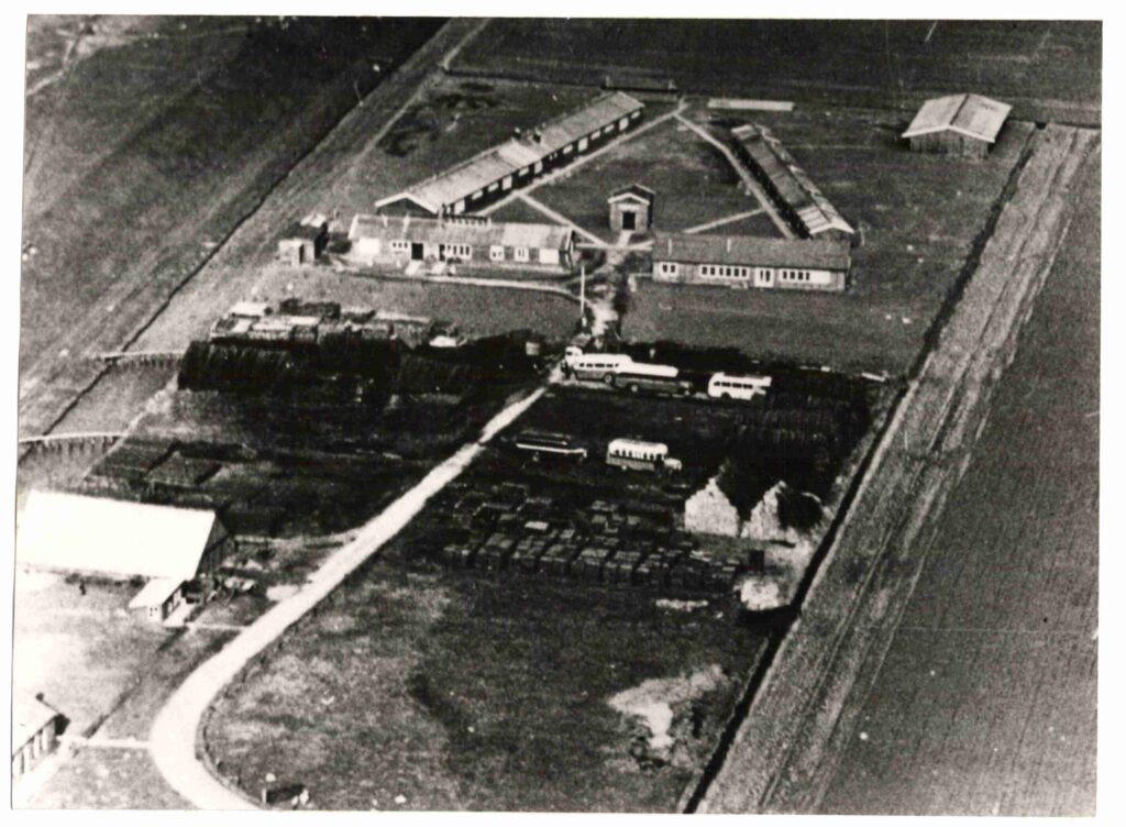 Kamp Lauwerpolder vanuit de lucht, omstreeks 1947.