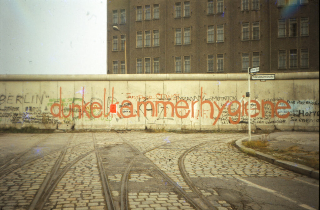 Vrede van 1983 - Berlijnse Muur